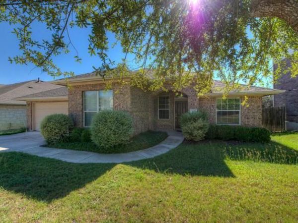 225 Lexington DR , Austin, TX 78737