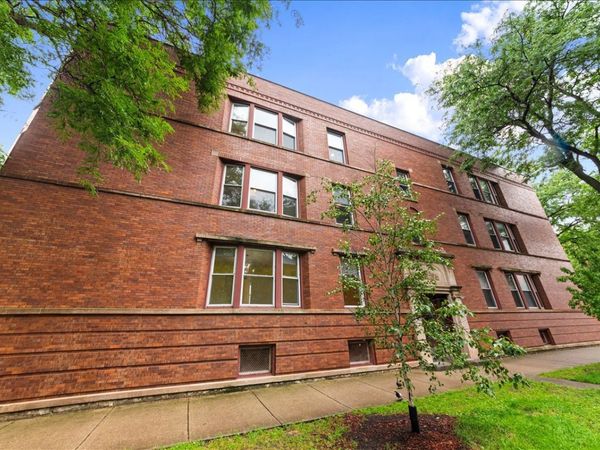 1353 W Catalpa Avenue , Unit 1, Chicago, IL 60640