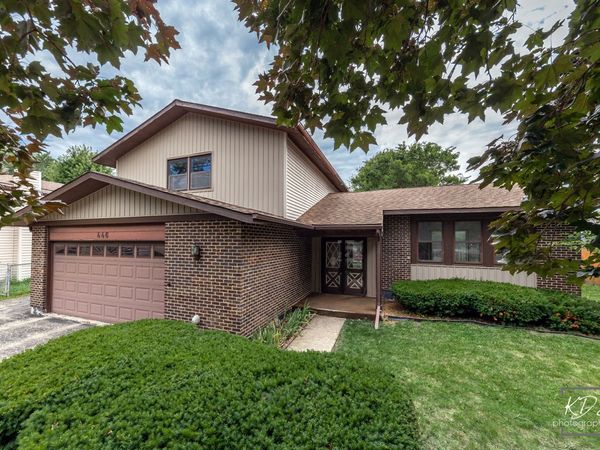 446 Galahad Road , Bolingbrook, IL 60440