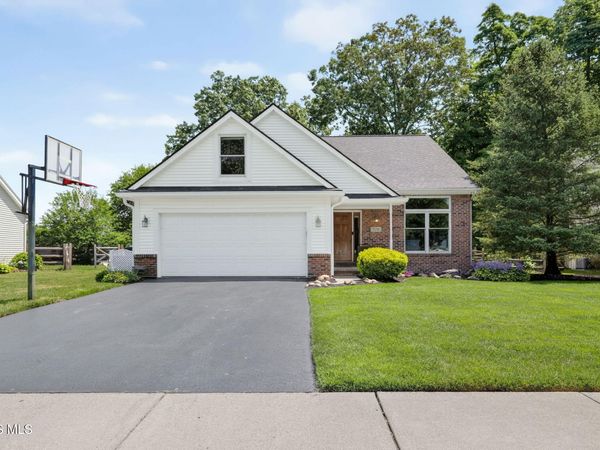 3716 Hampstead Drive , Sylvania, OH 43560