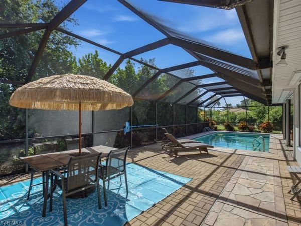 2060 Sheffield AVE , MARCO ISLAND, FL 34145