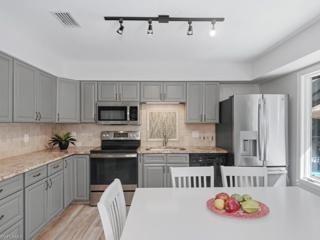 2060 Sheffield Ave , Marco Island, FL 34145 Photo