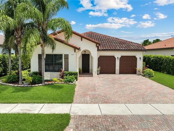 5547 Ferrari AVE, AVE MARIA, FL 34142