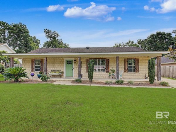 2808 Pine Ridge Drive, Lillian, AL 36549