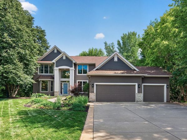 7474 Moccasin Trail , Chanhassen, MN 55317
