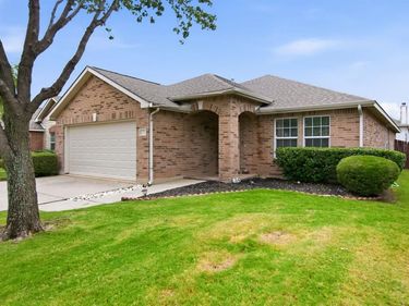 12720 Foxpaw Trail , Fort Worth, TX 76244