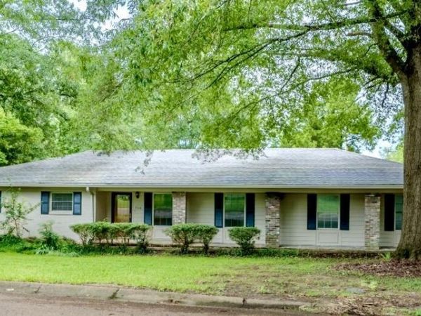 134 Northcliff Drive, Jackson, MS 39211