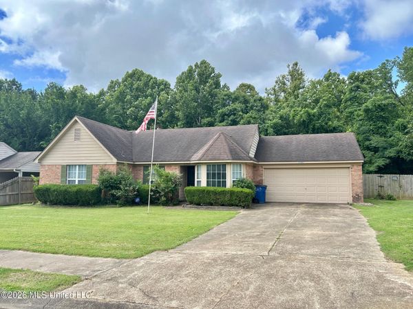 10391 Kristen Drive, Olive Branch, MS 38654