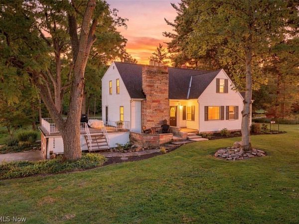 18646 Carmany Drive, Walton Hills, OH 44146