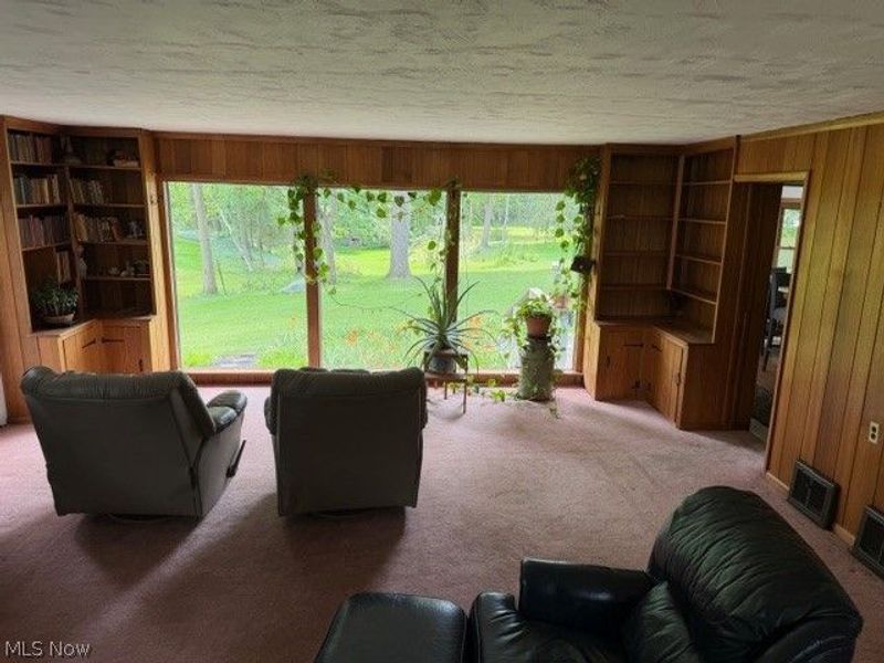 18646 Carmany Drive , Walton Hills, OH 44146 Photo 10