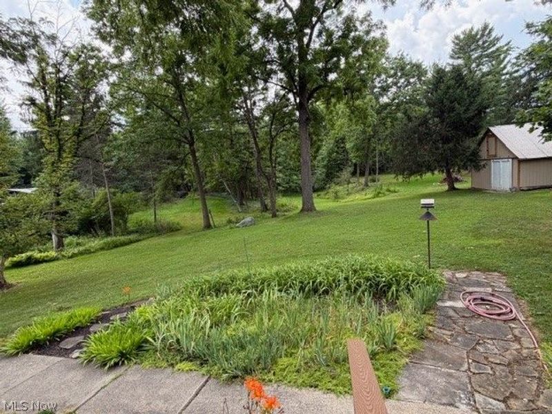 18646 Carmany Drive , Walton Hills, OH 44146 Photo 2
