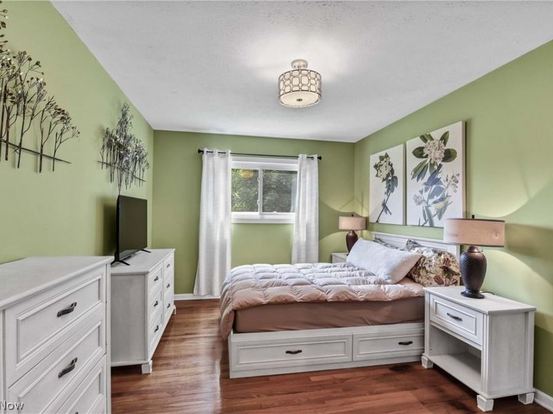 6815 Parkgate Oval, Seven Hills, OH 44131 Photo 19