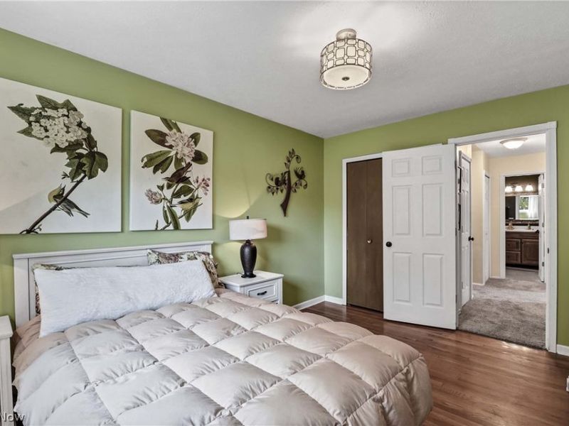 6815 Parkgate Oval, Seven Hills, OH 44131 Photo 20