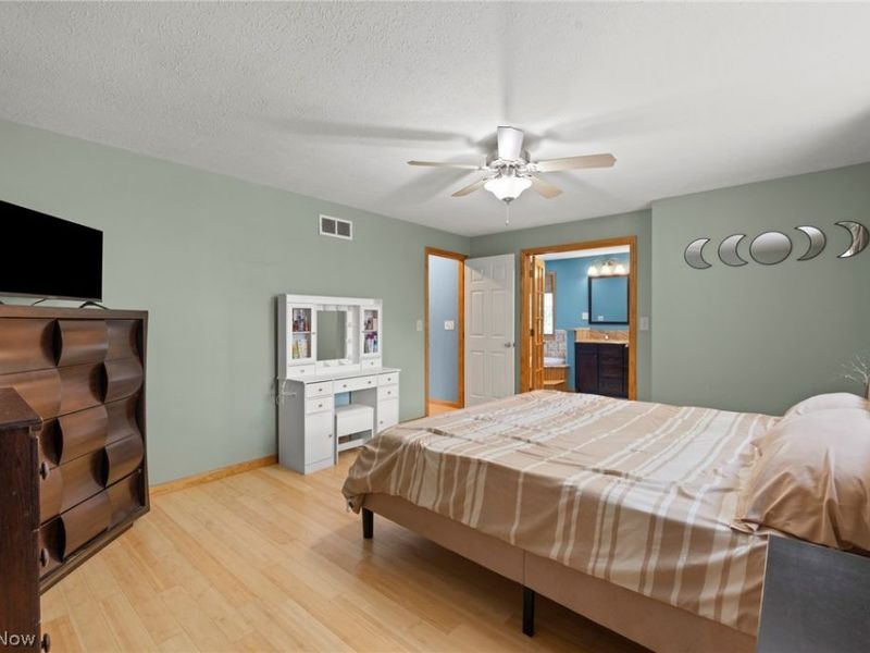 13545 Compass Point Drive, Strongsville, OH 44136 Photo 25