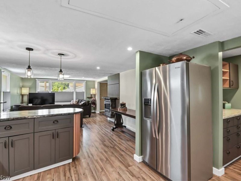 5659 Pleasant Street, North Ridgeville, OH 44039 Photo 17