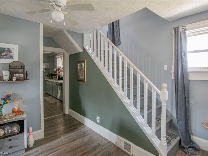 1043 Silvercrest Avenue, Akron, OH 44314 Photo 3