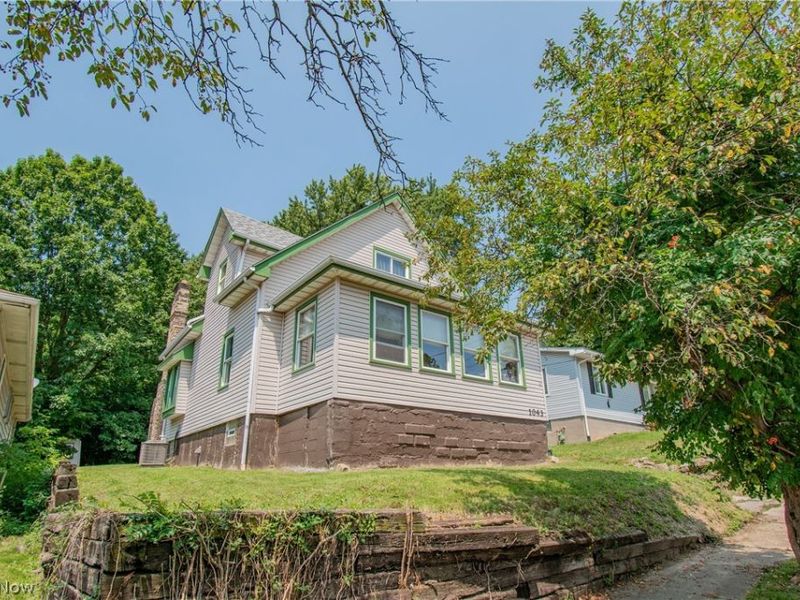 1043 Silvercrest Avenue, Akron, OH 44314 Photo 34