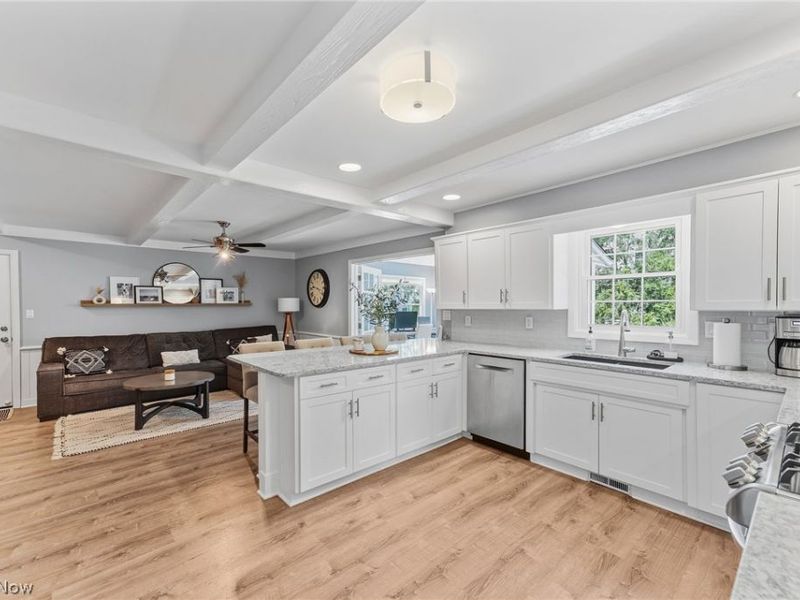 8965 Highland Drive, Westfield Center, OH 44251 Photo 12