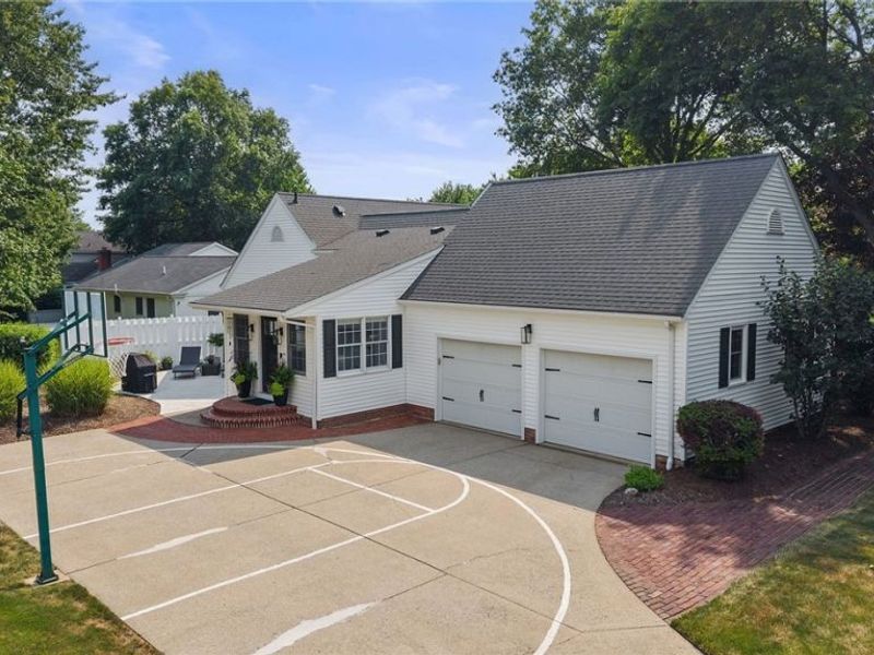 8965 Highland Drive, Westfield Center, OH 44251 Photo 2