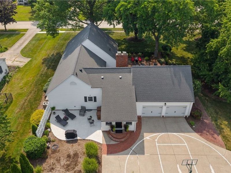8965 Highland Drive, Westfield Center, OH 44251 Photo 3