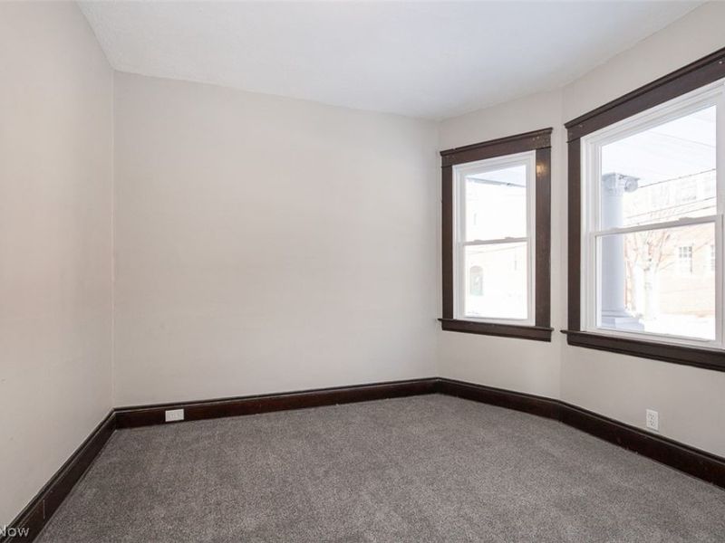 6914 Polonia Avenue , Cleveland, OH 44105 Photo 10