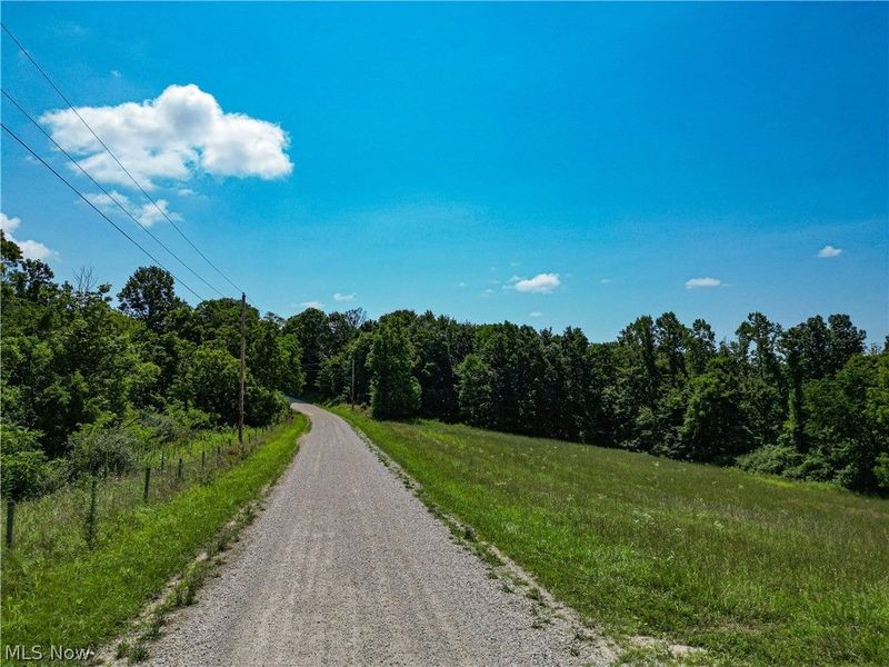 27339 Tabor Ridge Road, Caldwell, OH 43724 Photo 5