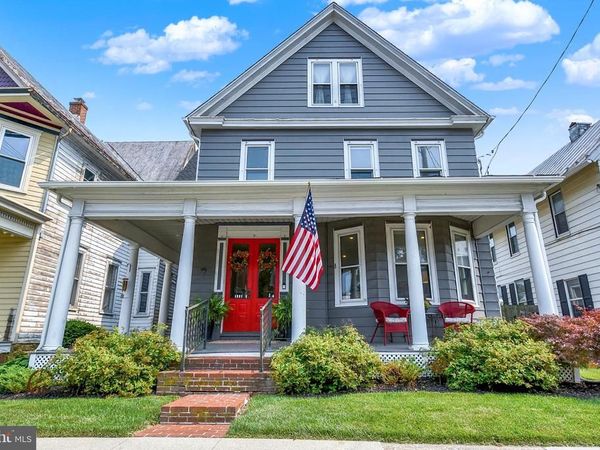 425 W MAIN STREET, MECHANICSBURG, PA 17055