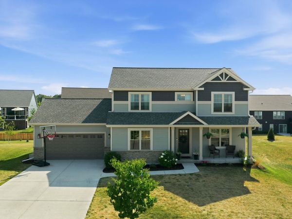 78 Weston Ridge Road, Oconomowoc, WI 53066