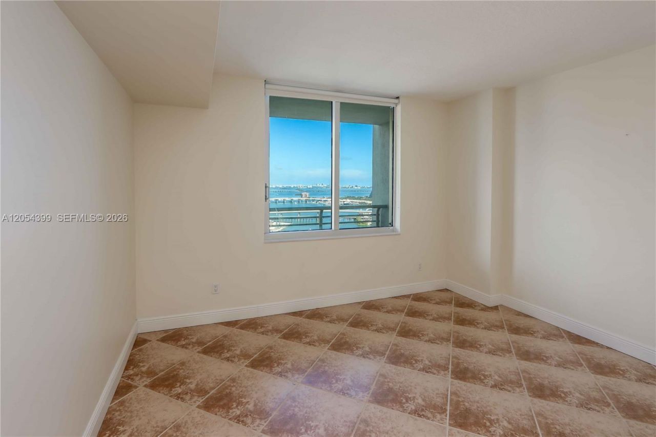 335 S Biscayne Blvd , Unit 3510, Miami, FL 33131 Photo