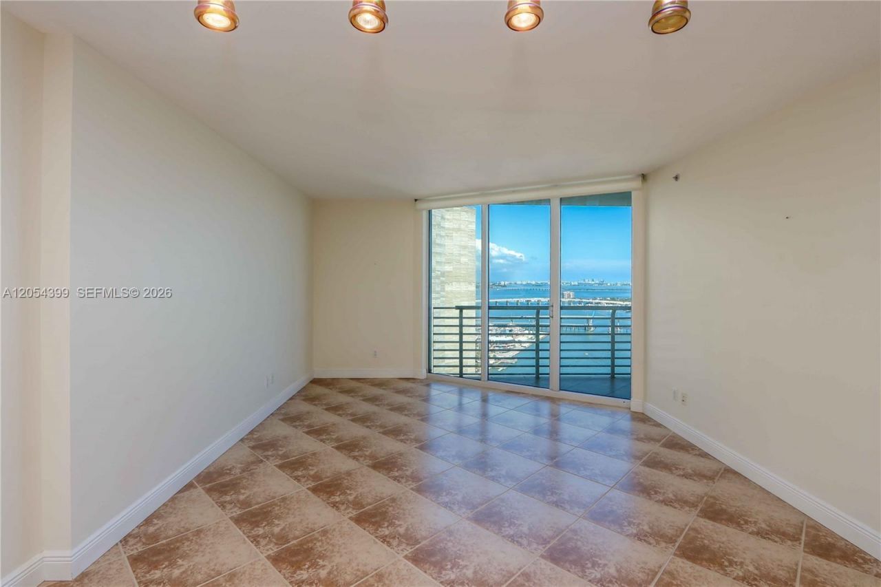 335 S Biscayne Blvd , Unit 3510, Miami, FL 33131 Photo