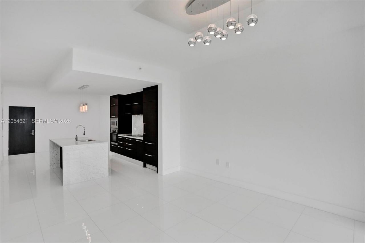 900 Biscayne Blvd , Unit 4803, Miami, FL 33132 Photo