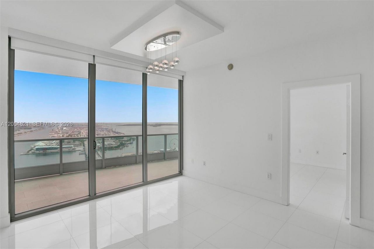 900 Biscayne Blvd , Unit 4803, Miami, FL 33132 Photo