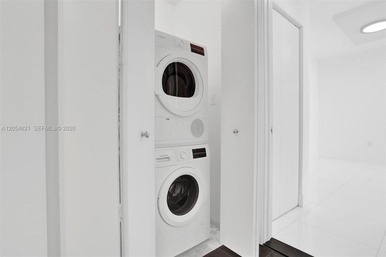 900 Biscayne Blvd , Unit 4803, Miami, FL 33132 Photo