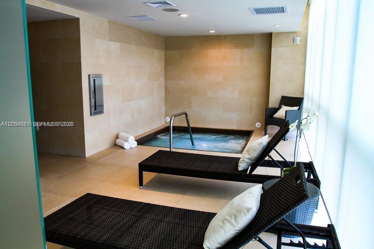 900 Biscayne Blvd , Unit 4803, Miami, FL 33132 Photo