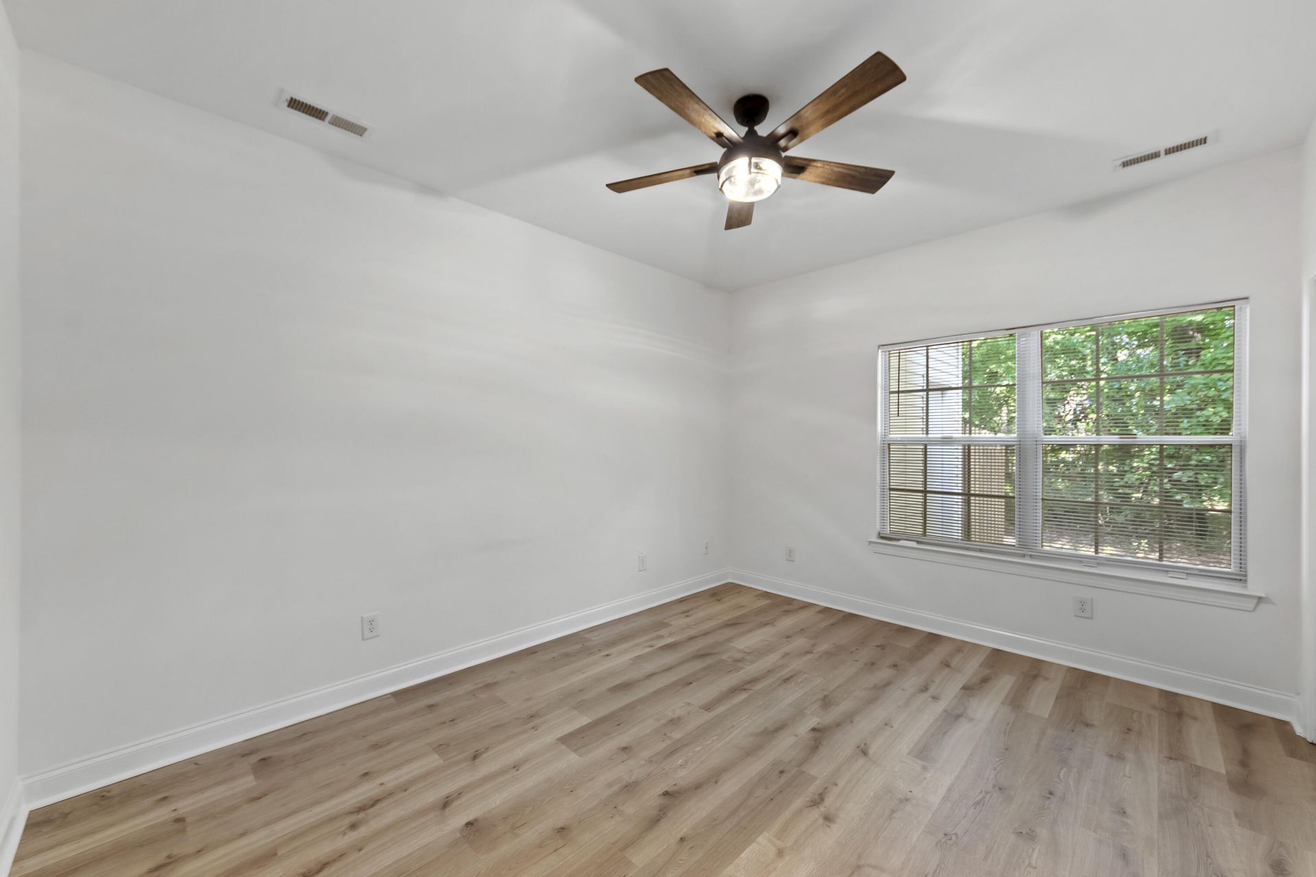 118 Walden Ridge Way Photo 17