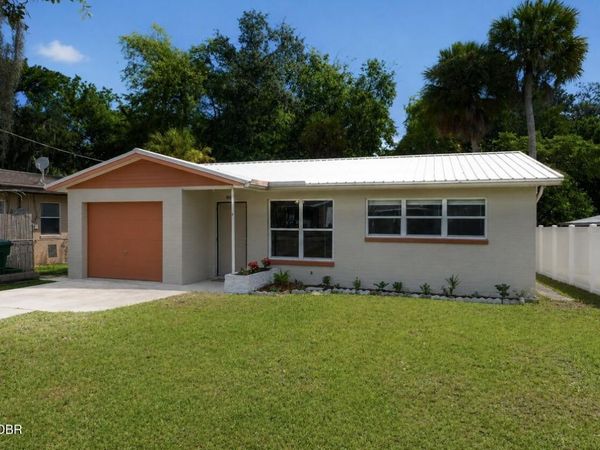 1225 Moravia Avenue, Daytona Beach, FL 32117