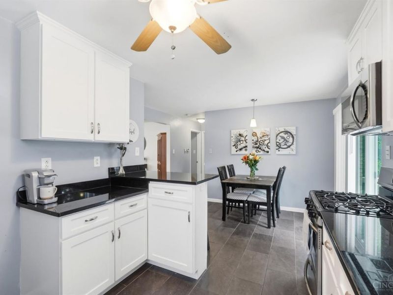 2853 Werk Road, Cincinnati, OH 45211 Photo 17