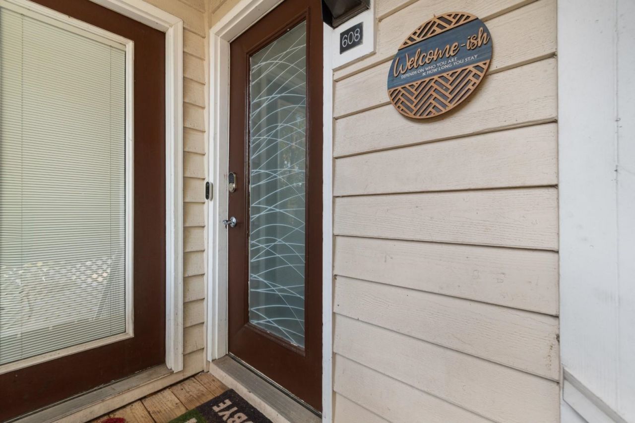 4450 Little River Inn Ln.  Photo 26