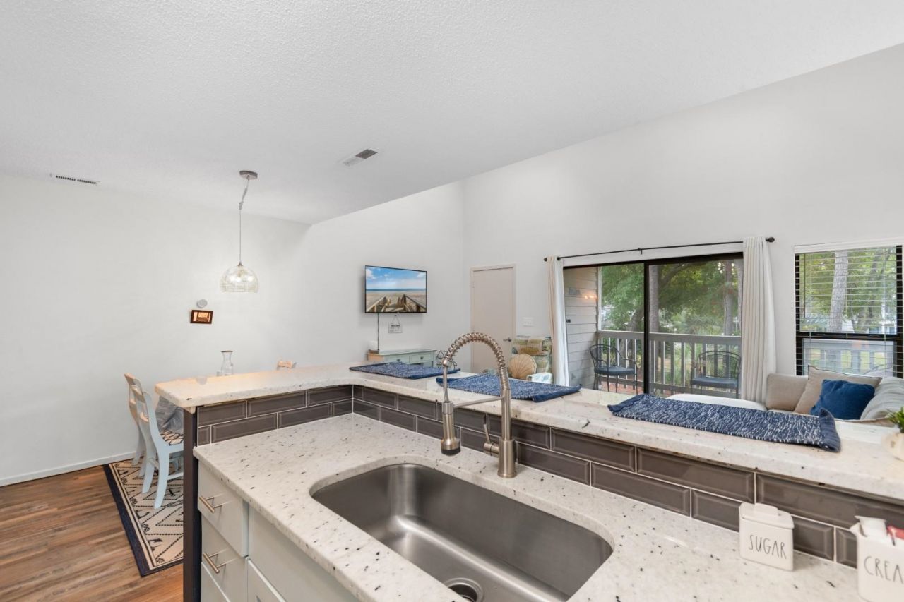 4450 Little River Inn Ln.  Photo 8