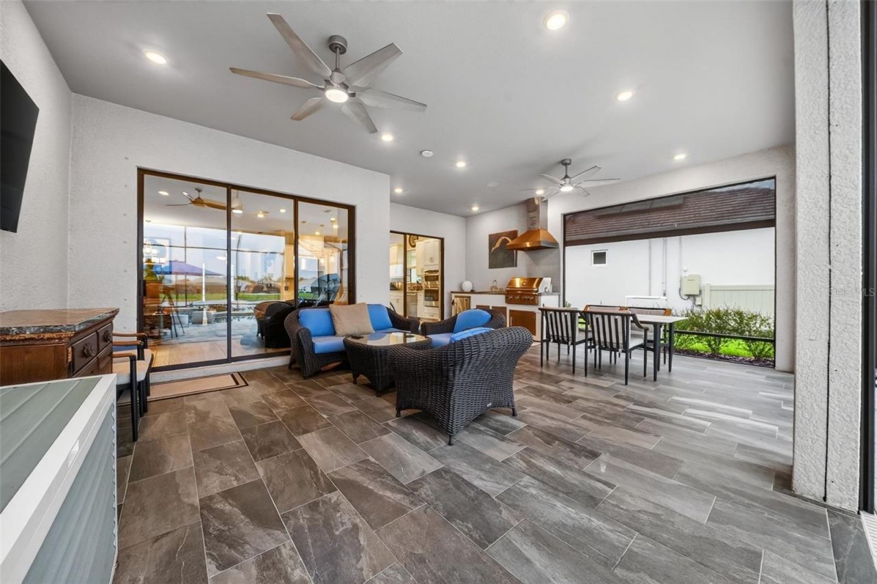5312 Caserta Court , Palmetto, FL 34221 Photo