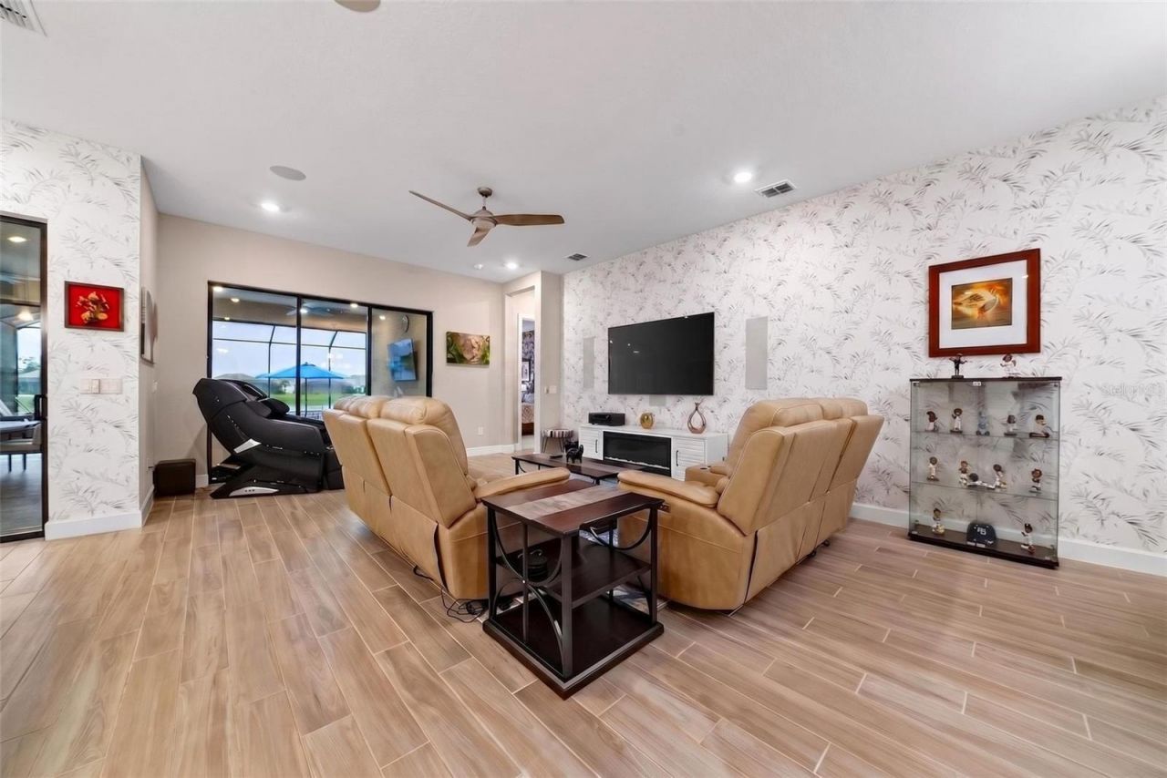 5312 Caserta Court , Palmetto, FL 34221 Photo