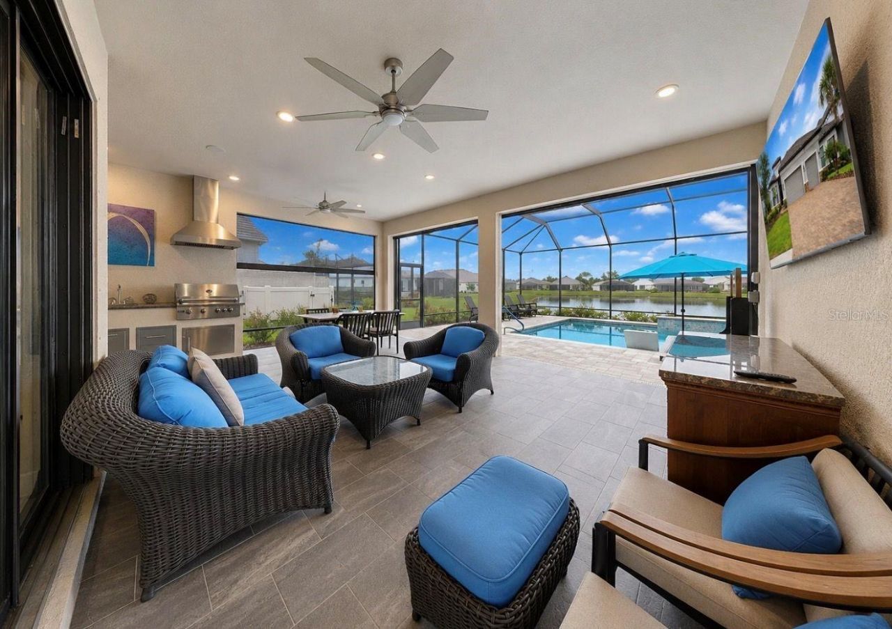 5312 Caserta Court, Palmetto, FL 34221 Photo