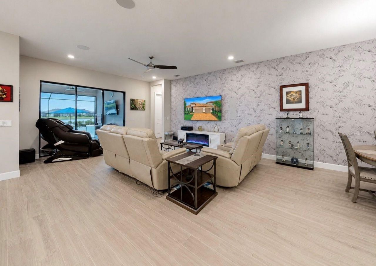 5312 Caserta Court, Palmetto, FL 34221 Photo
