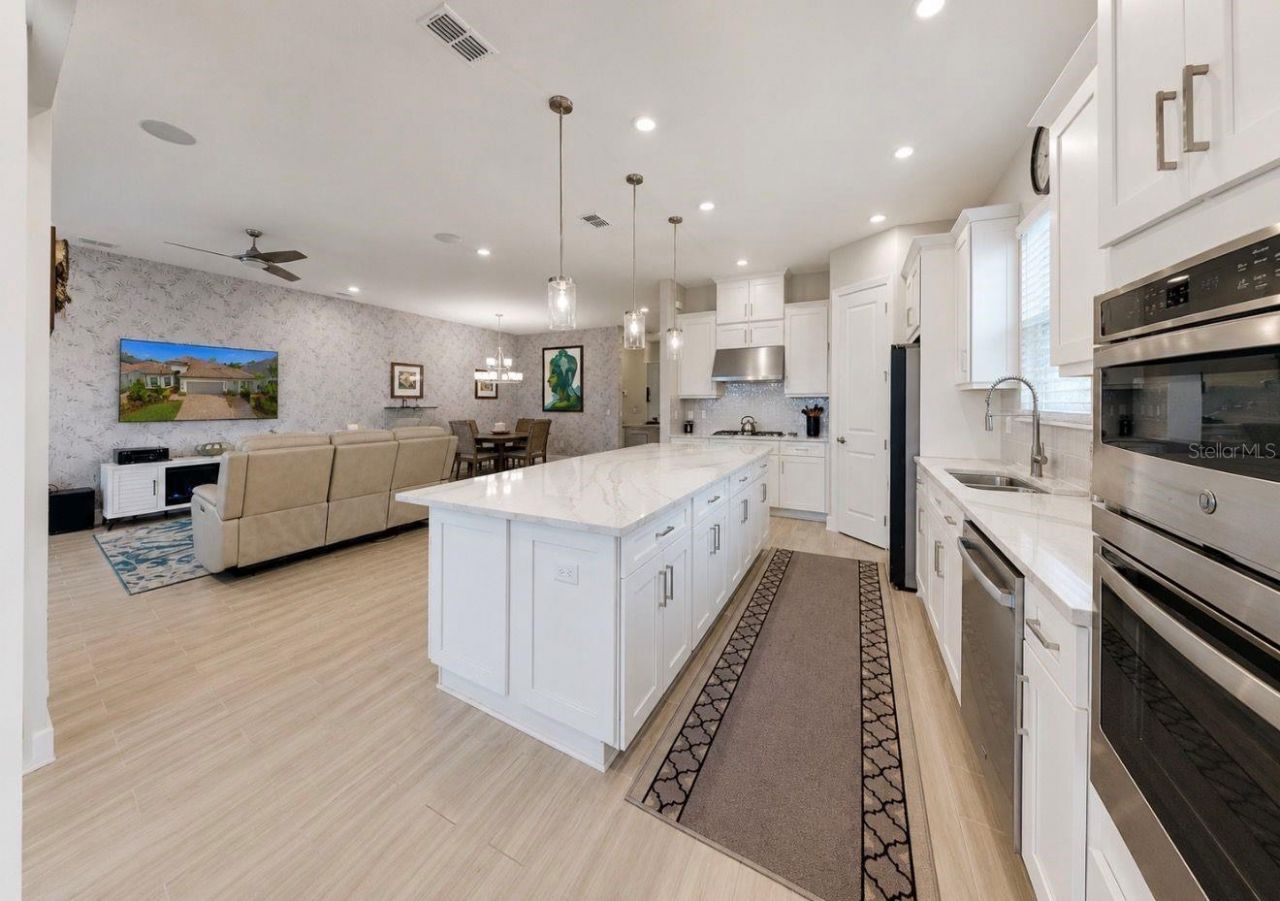 5312 Caserta Court, Palmetto, FL 34221 Photo
