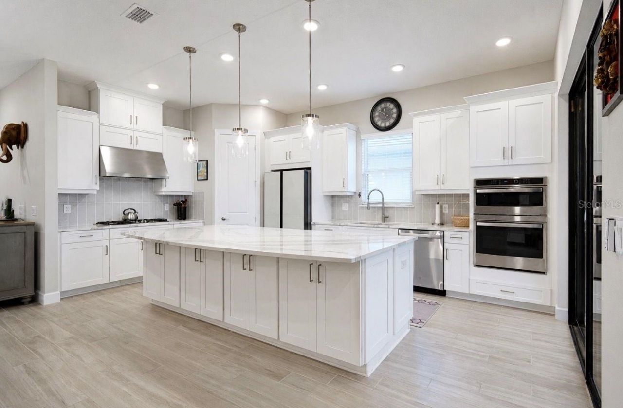 5312 Caserta Court, Palmetto, FL 34221 Photo
