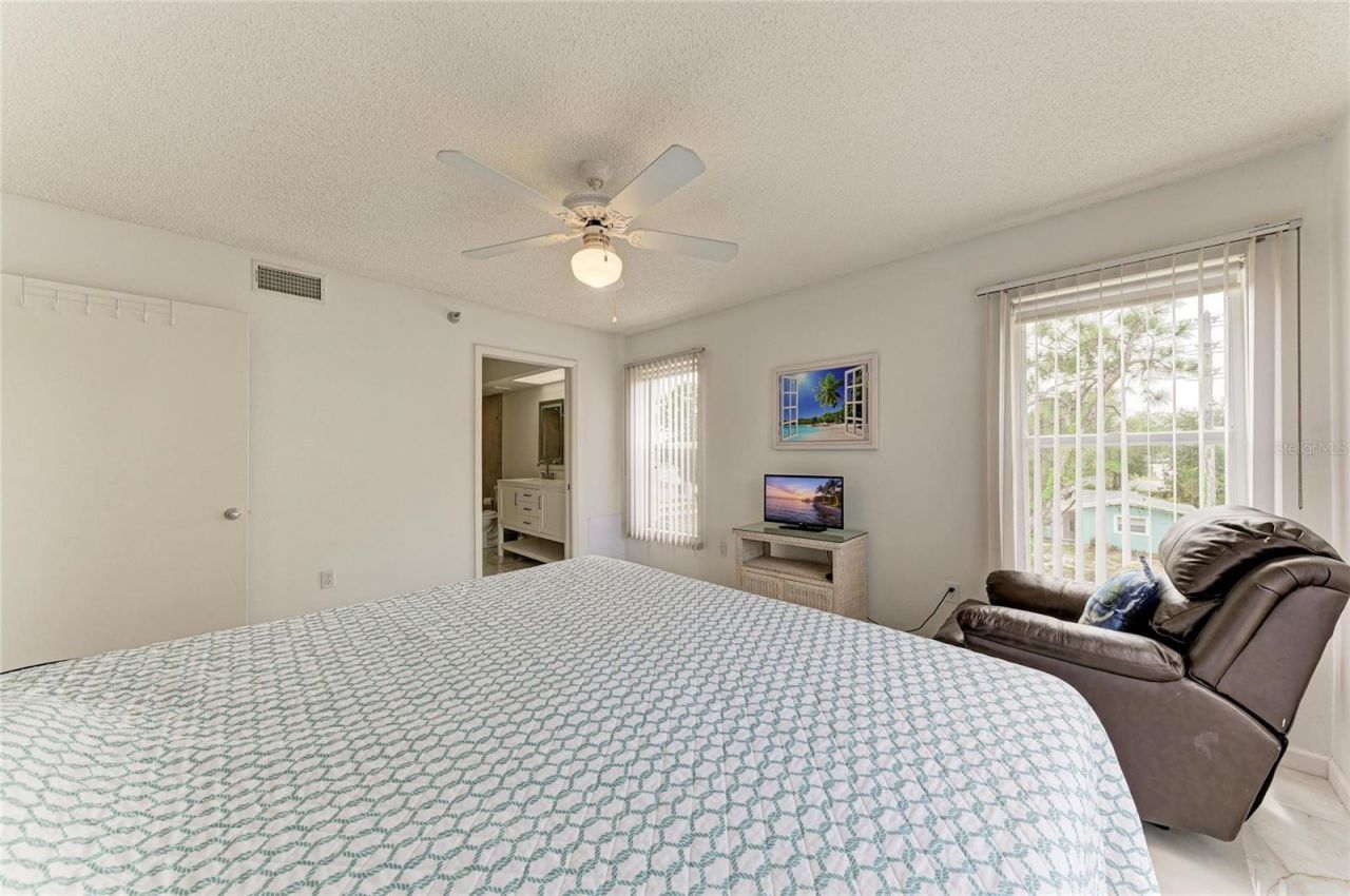 3980 Ironwood Circle , Unit 301, Bradenton, FL 34209 Photo