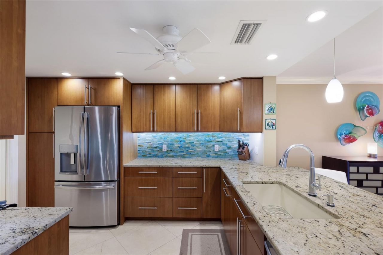 5757 Gulf Of Mexico Drive , Unit 205, Longboat Key, FL 34228 Photo