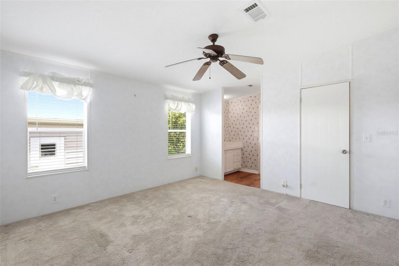 5374 Hammerstone Court , Unit M11, Micco, FL 32976 Photo