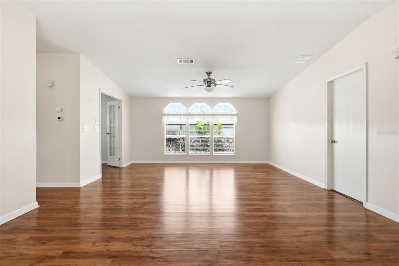 5374 Hammerstone Court , Unit M11, Micco, FL 32976 Photo