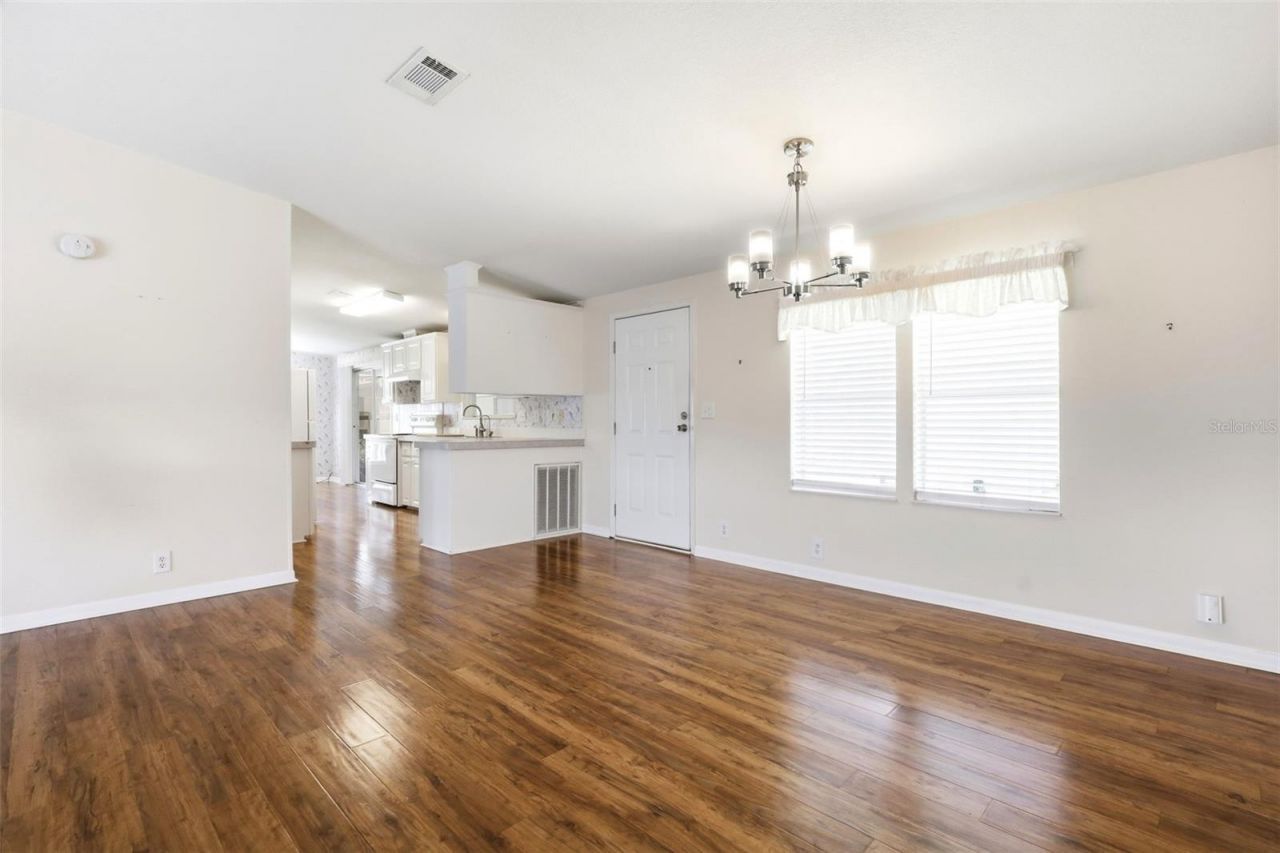 5374 Hammerstone Court , Unit M11, Micco, FL 32976 Photo